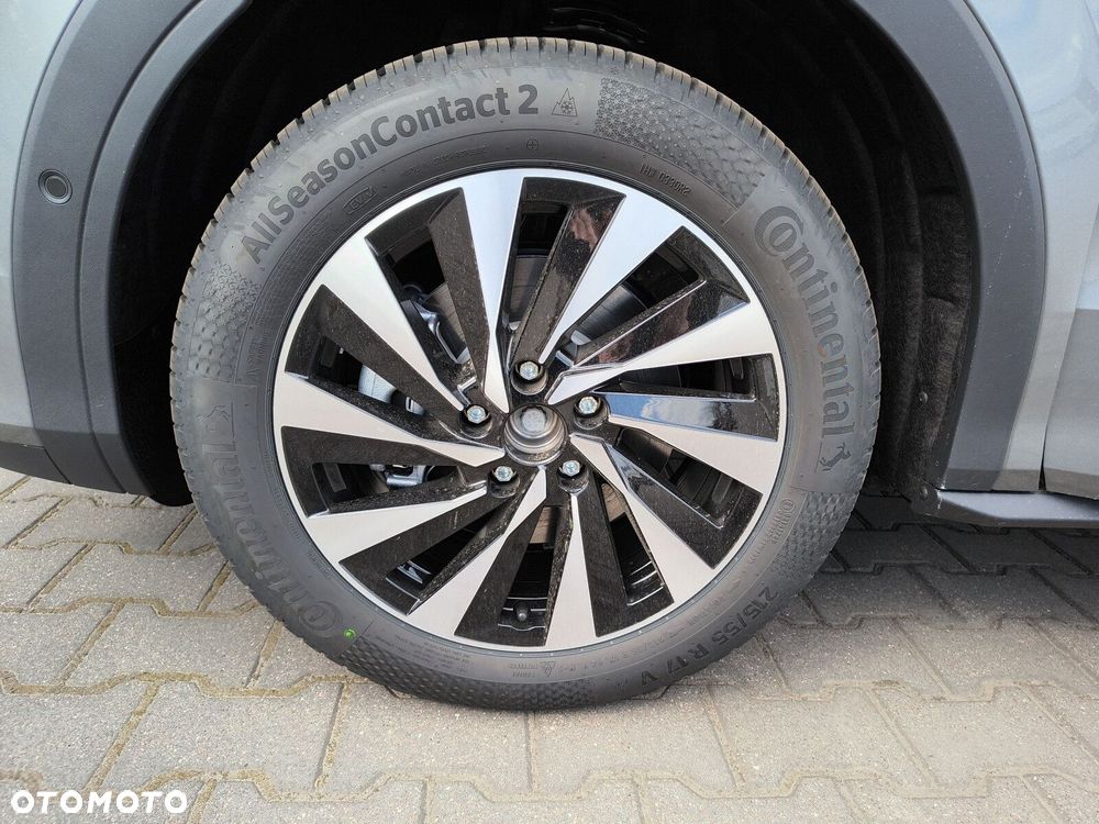 Volkswagen T-Roc - 18