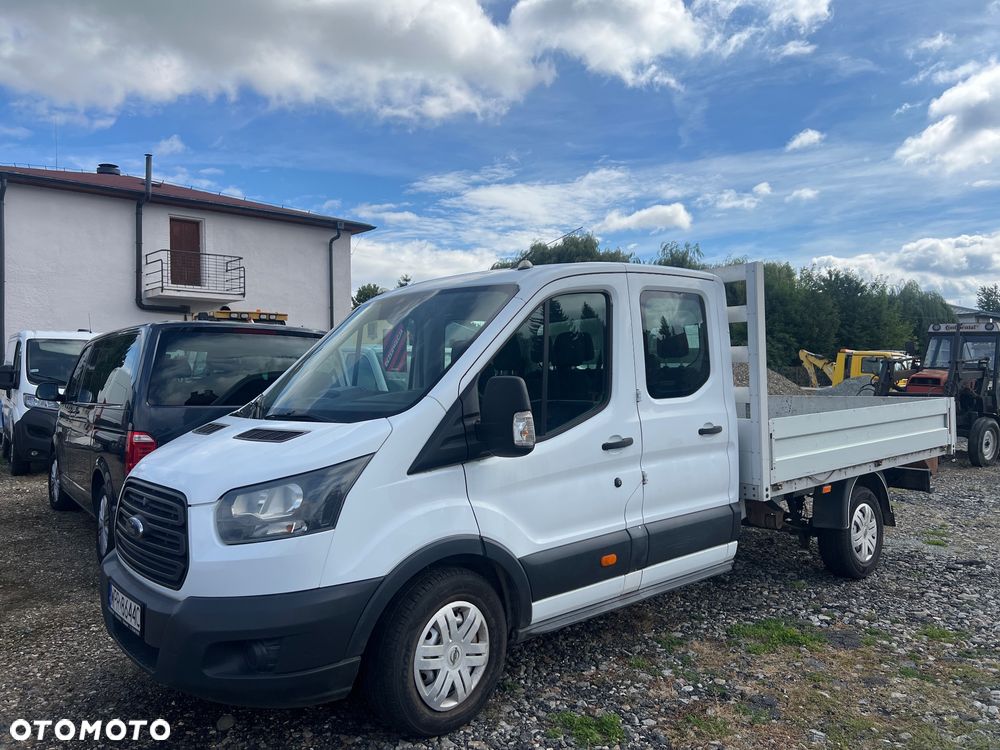 Ford Transit Courier - 20