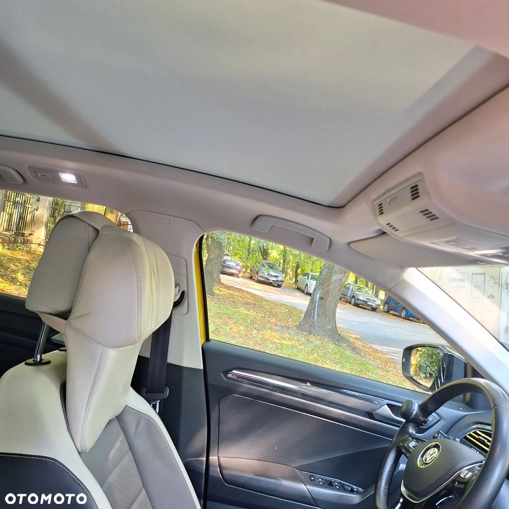 Volkswagen T-Roc 1.5 TSI ACT Premium DSG - 16