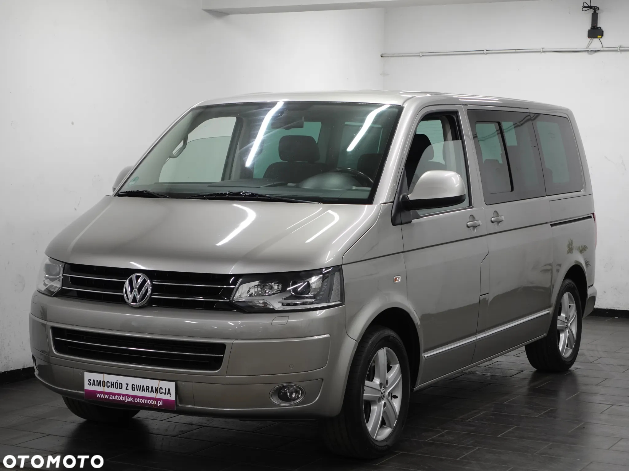 Volkswagen Multivan - 3