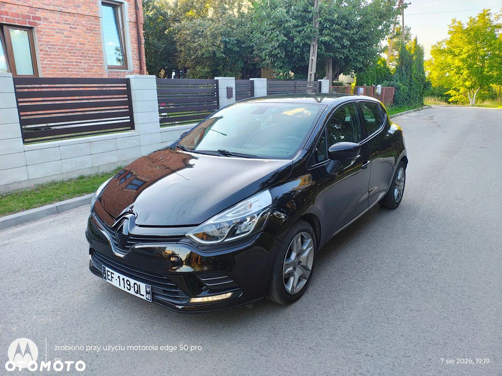 Renault Clio - 1