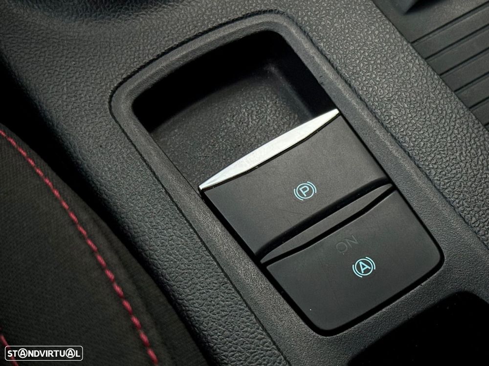 Ford Focus SW 1.0 EcoBoost ST-Line - 20