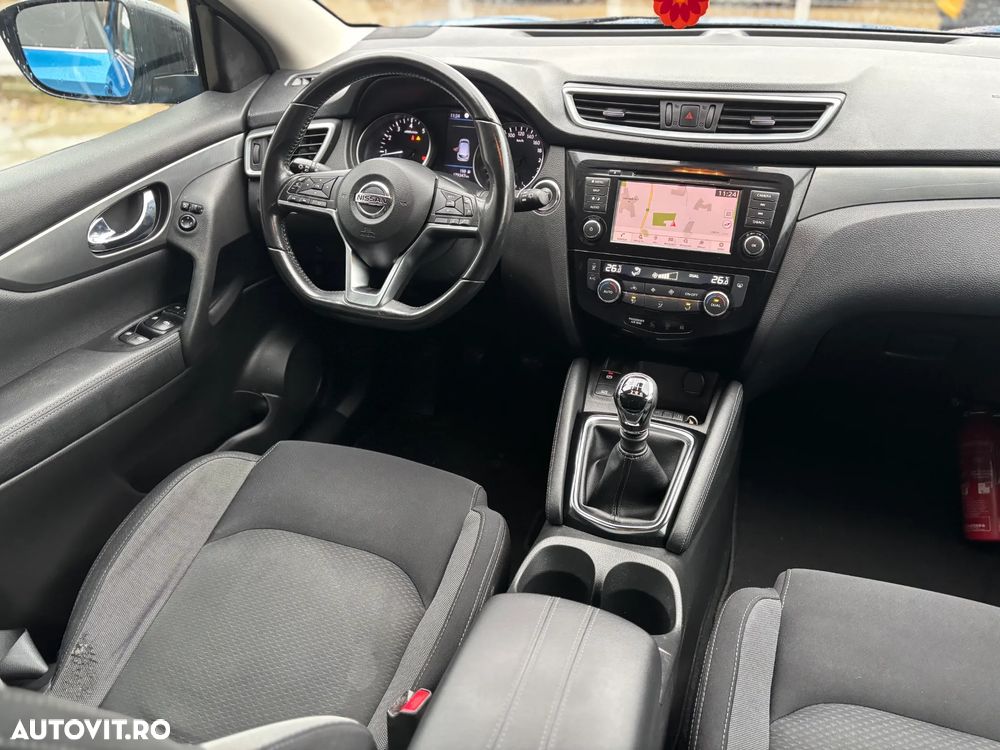 Nissan Qashqai 1.3 DIG-T N-CONNECTA - 32