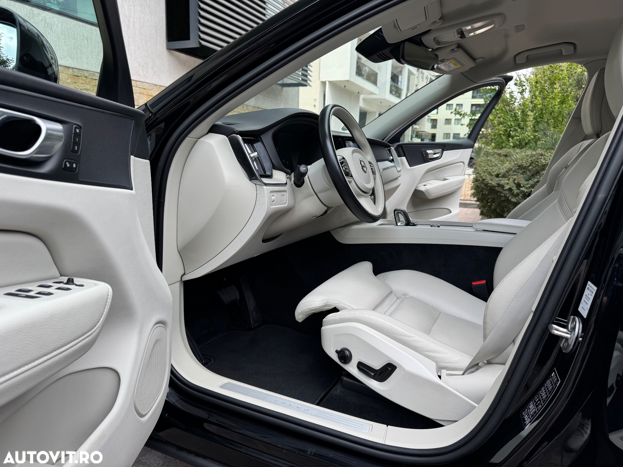 Volvo XC 60 B4 D Geartronic Inscription - 14