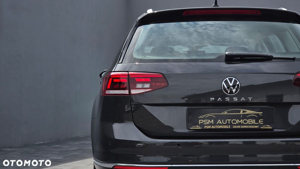 Volkswagen Passat 2.0 TDI EVO Elegance - 11