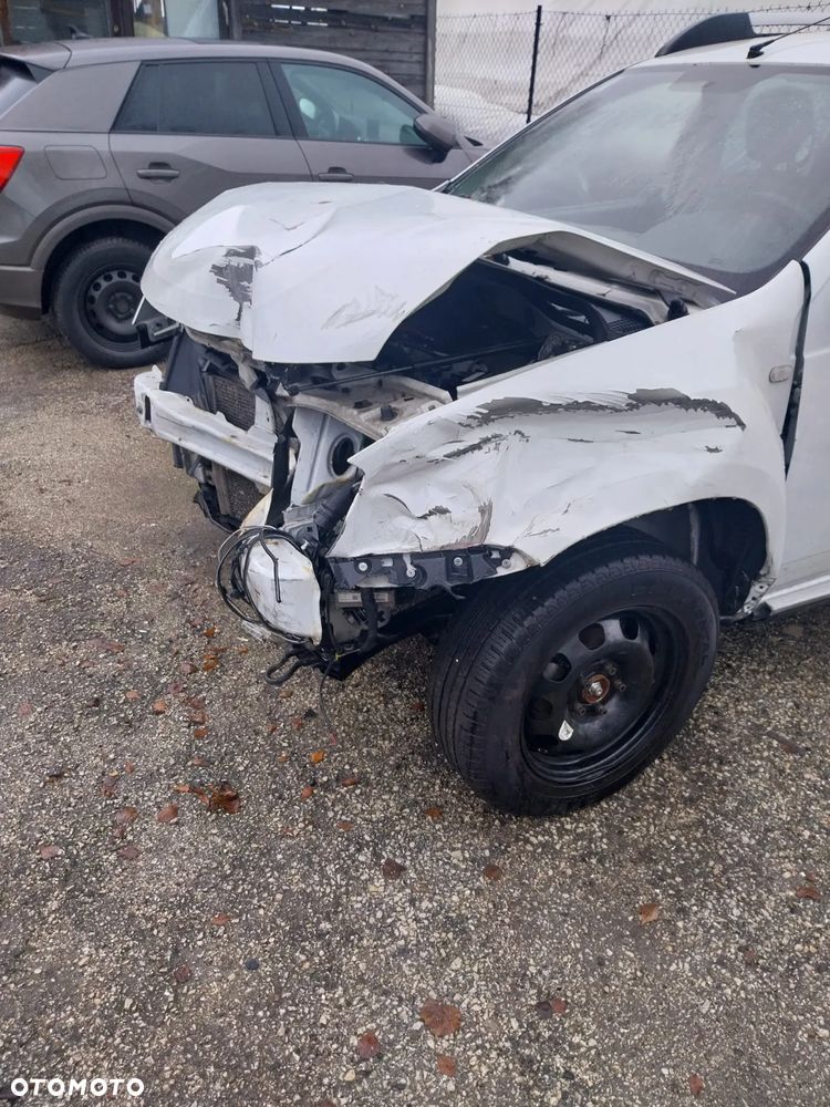 Dacia Duster 1.6 16V 105 4x2 Essentiel - 10