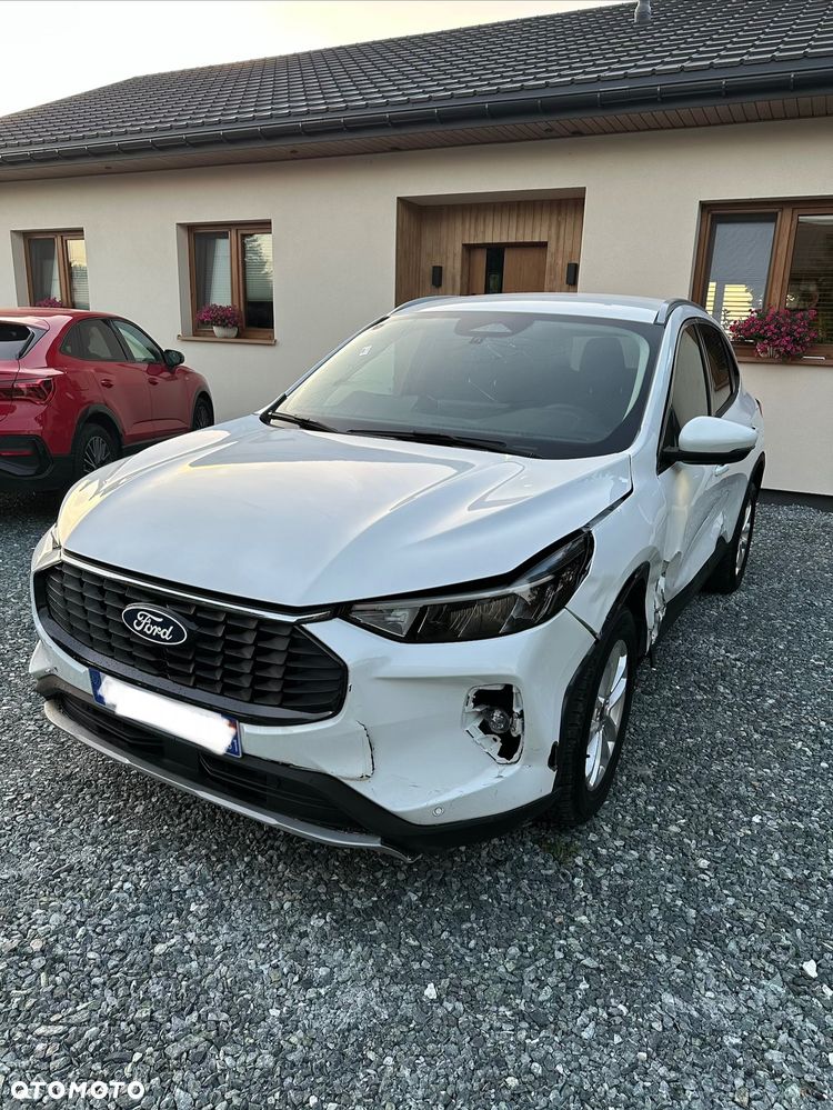 Ford Kuga 2.5 FHEV FWD Titanium eCVT - 4
