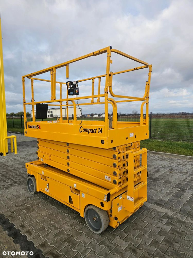 Haulotte Compact14 - 1