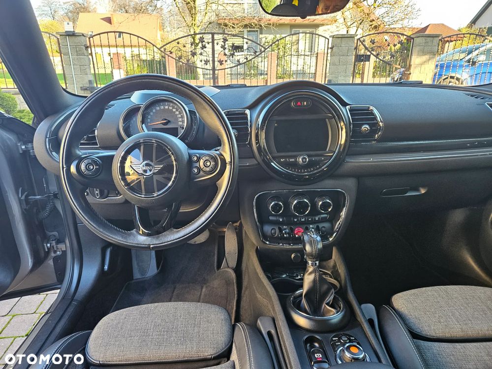 MINI Clubman One Blackyard - 17