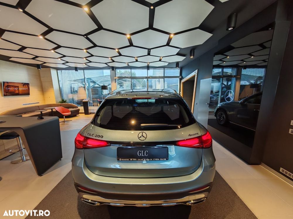 Mercedes-Benz GLC 200 4MATIC MHEV - 12