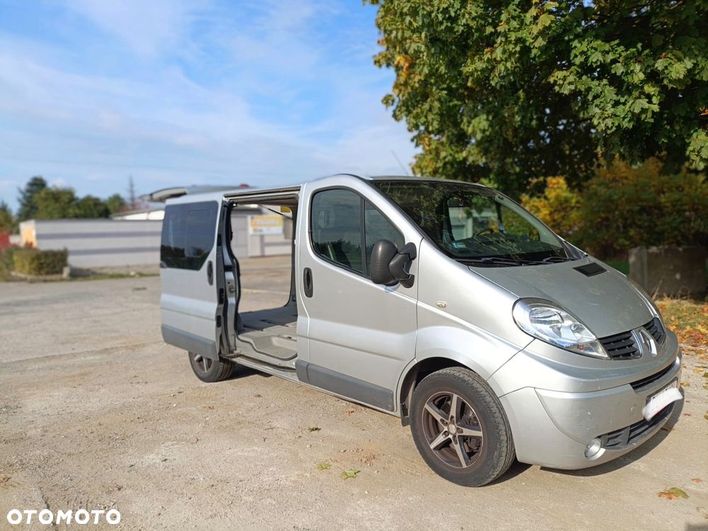 Renault Trafic - 17