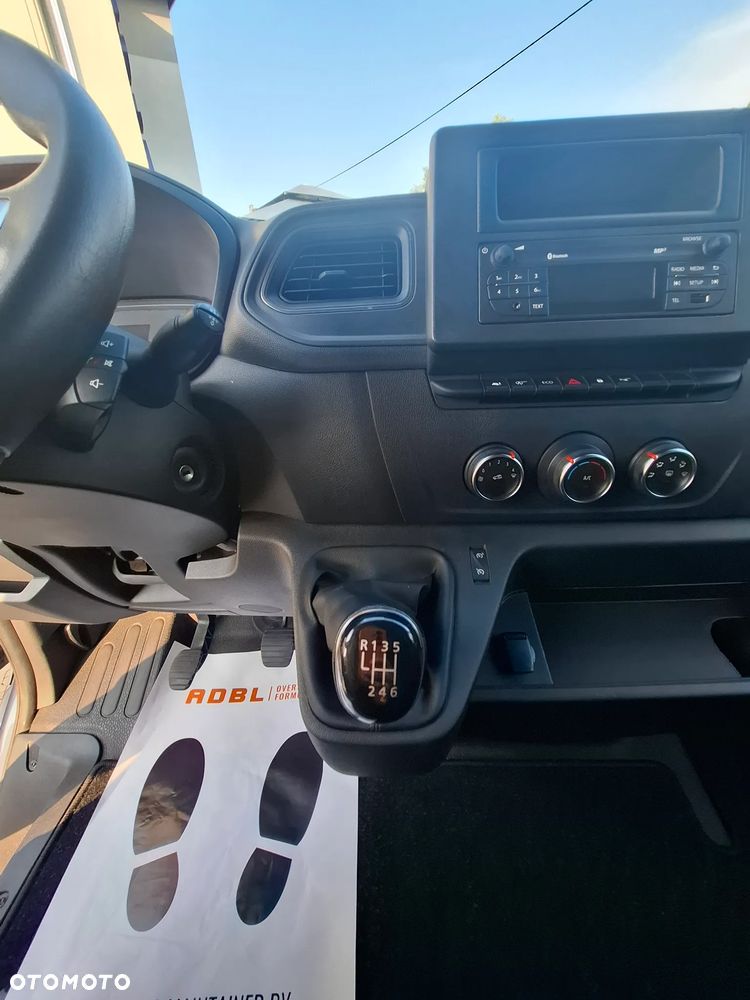 Renault Master - 10