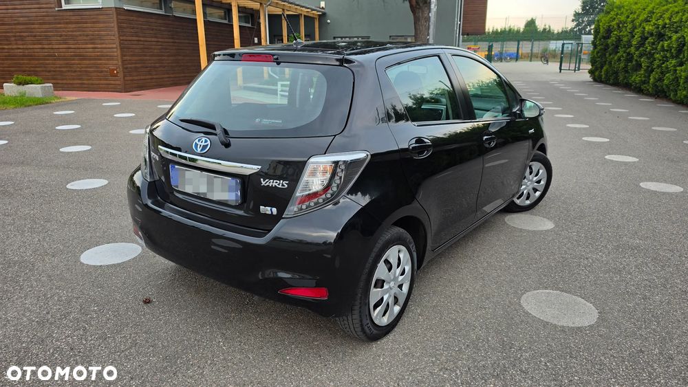 Toyota Yaris - 35