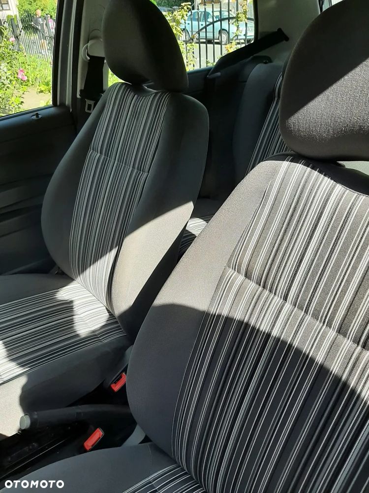 Volkswagen Fox 1.2 - 11