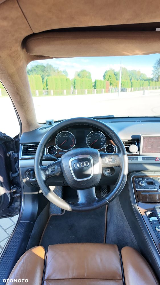 Audi A8 4.2 TDI Quattro - 19