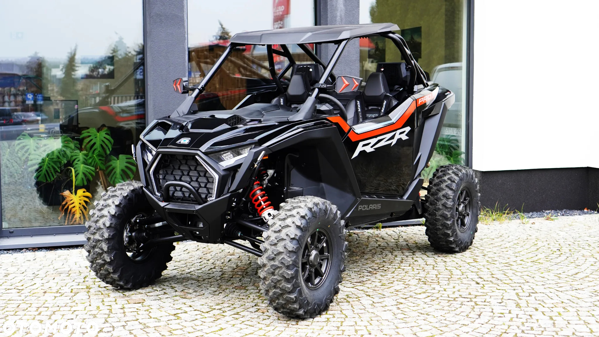 Polaris RZR