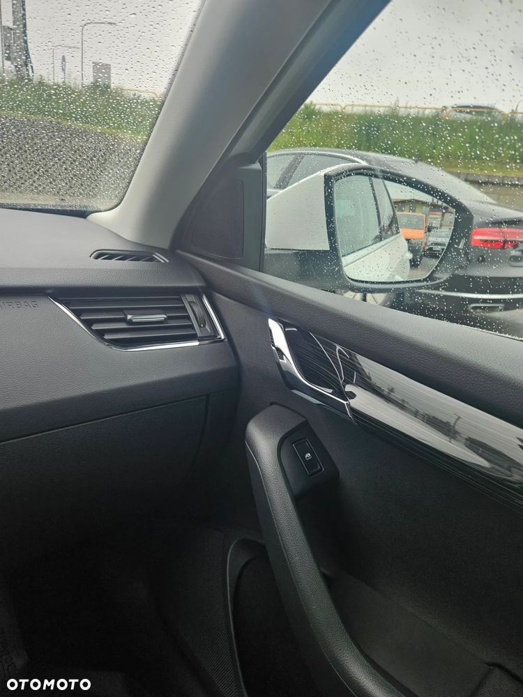 Skoda Octavia 2.0 TDI 4x4 Style DSG - 29