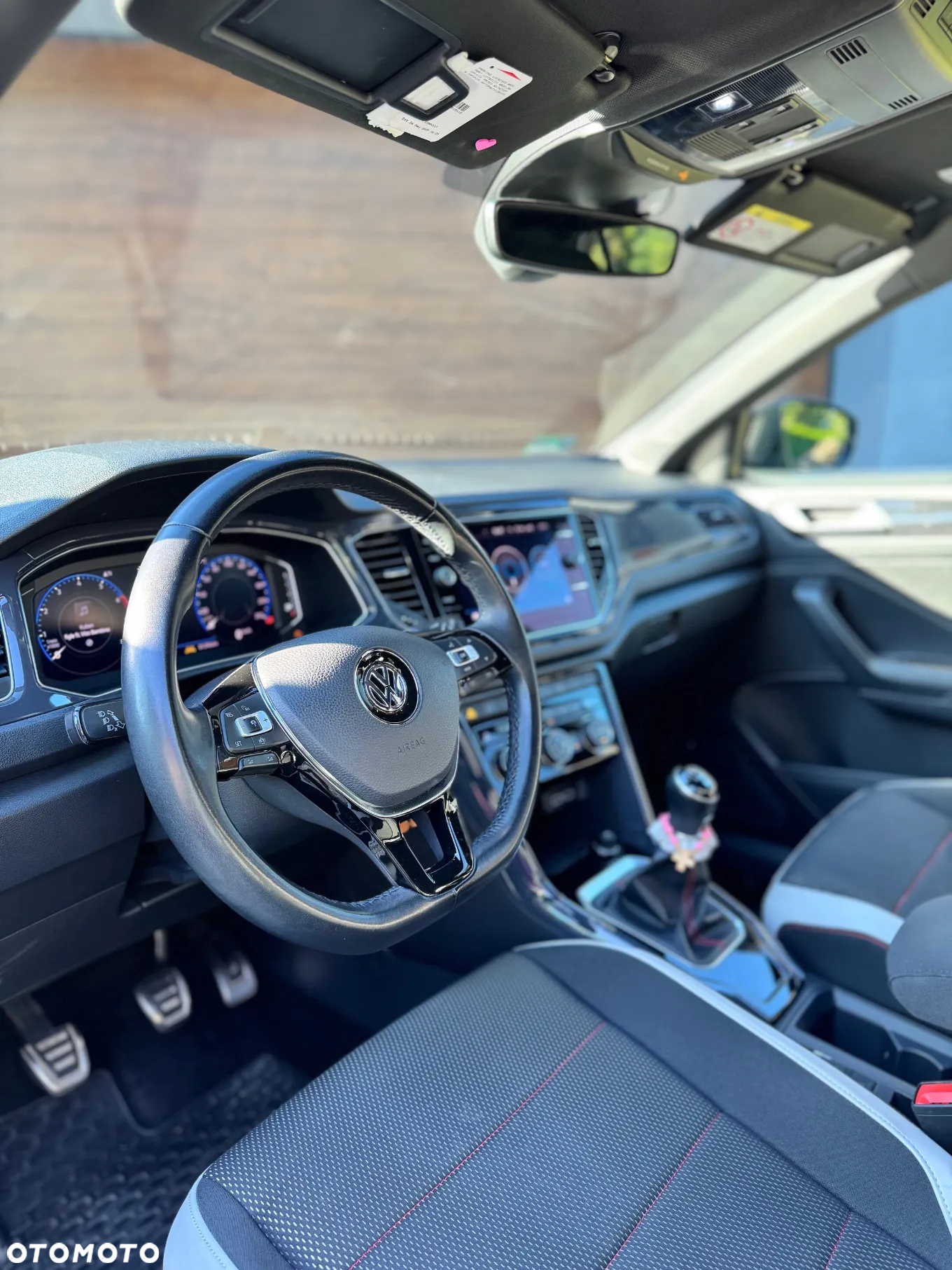 Volkswagen T-Roc 1.5 TSI GPF ACT Premium - 9