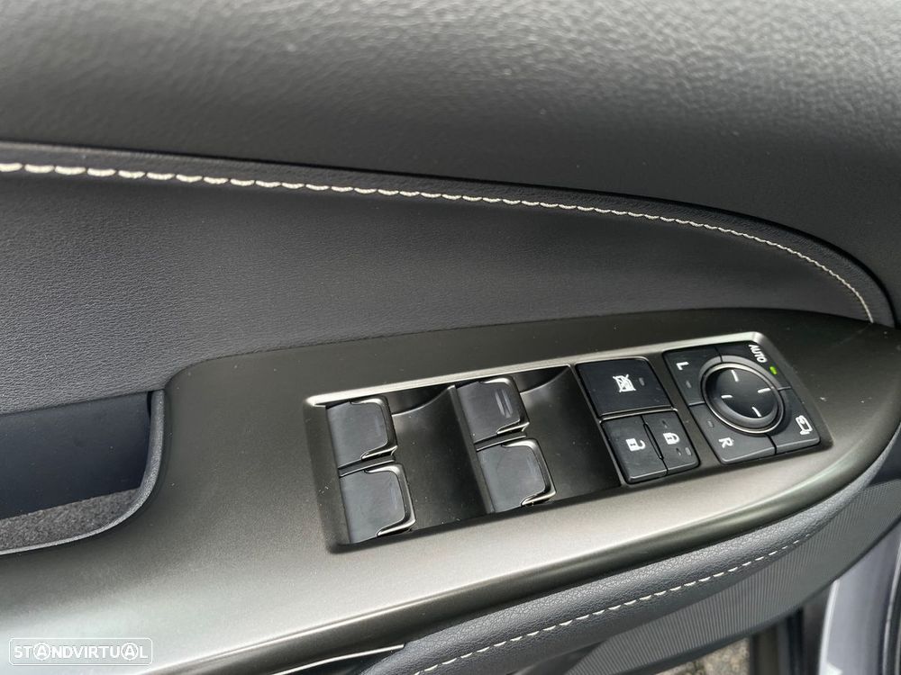 Lexus NX 450h+ Executive - 27