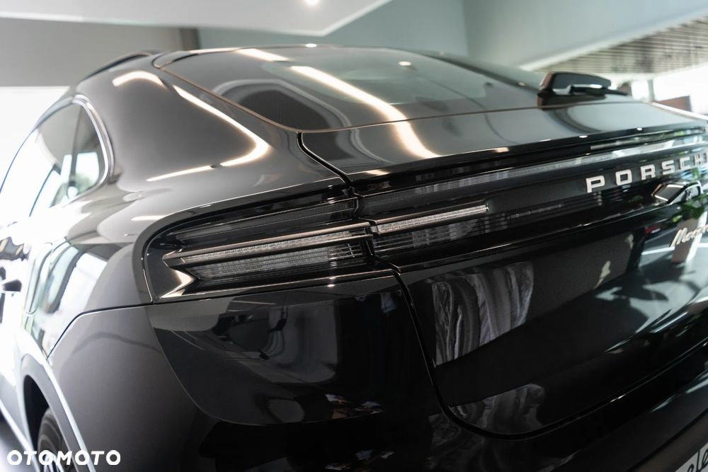 Porsche Macan - 32