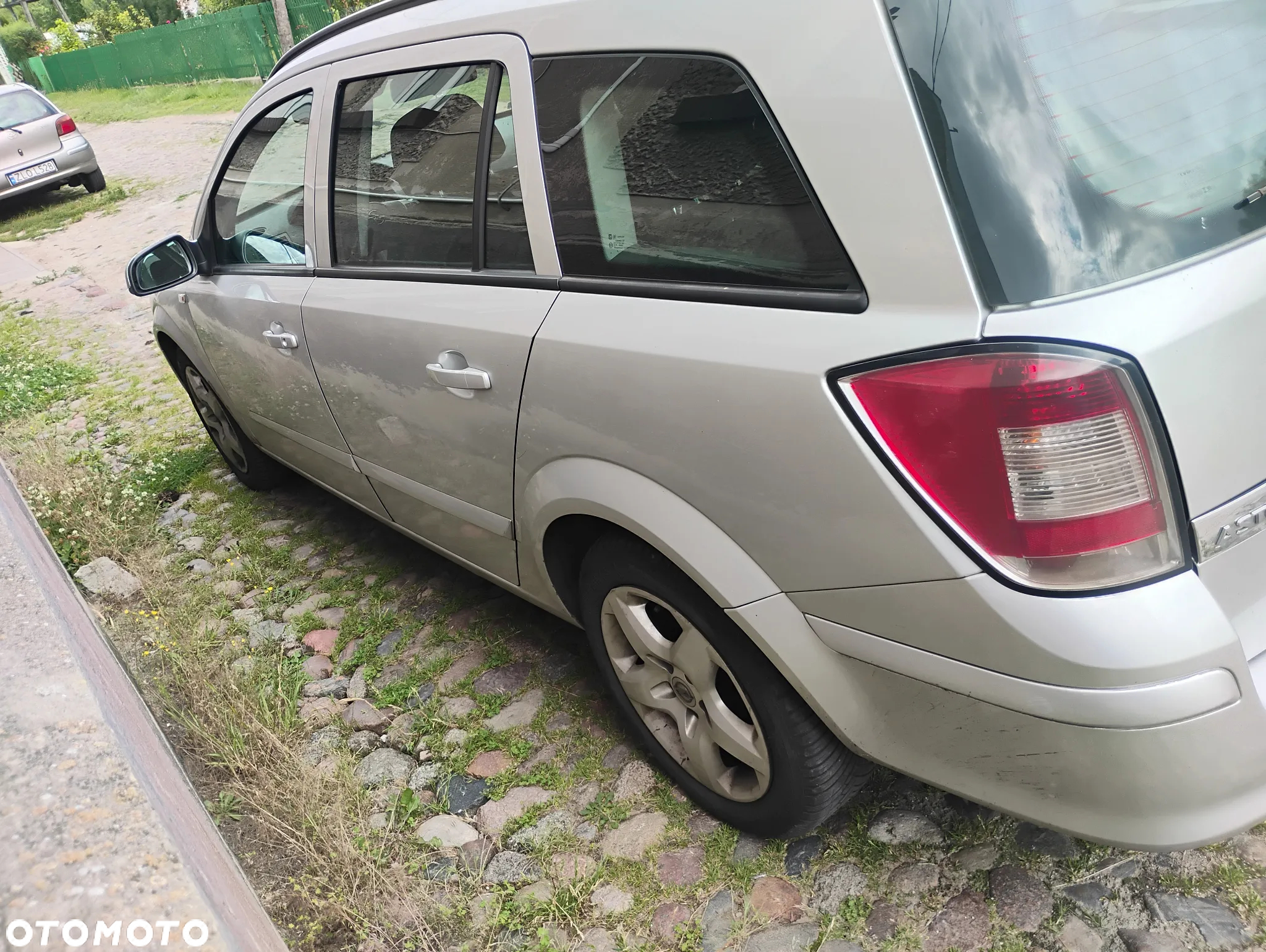 Opel Astra III 1.7 CDTI Cosmo - 10