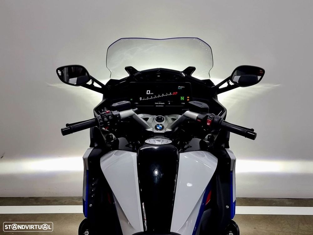 BMW K 1600 GT 1600 GT  Light-white/racing-blue met/racing-red - 9