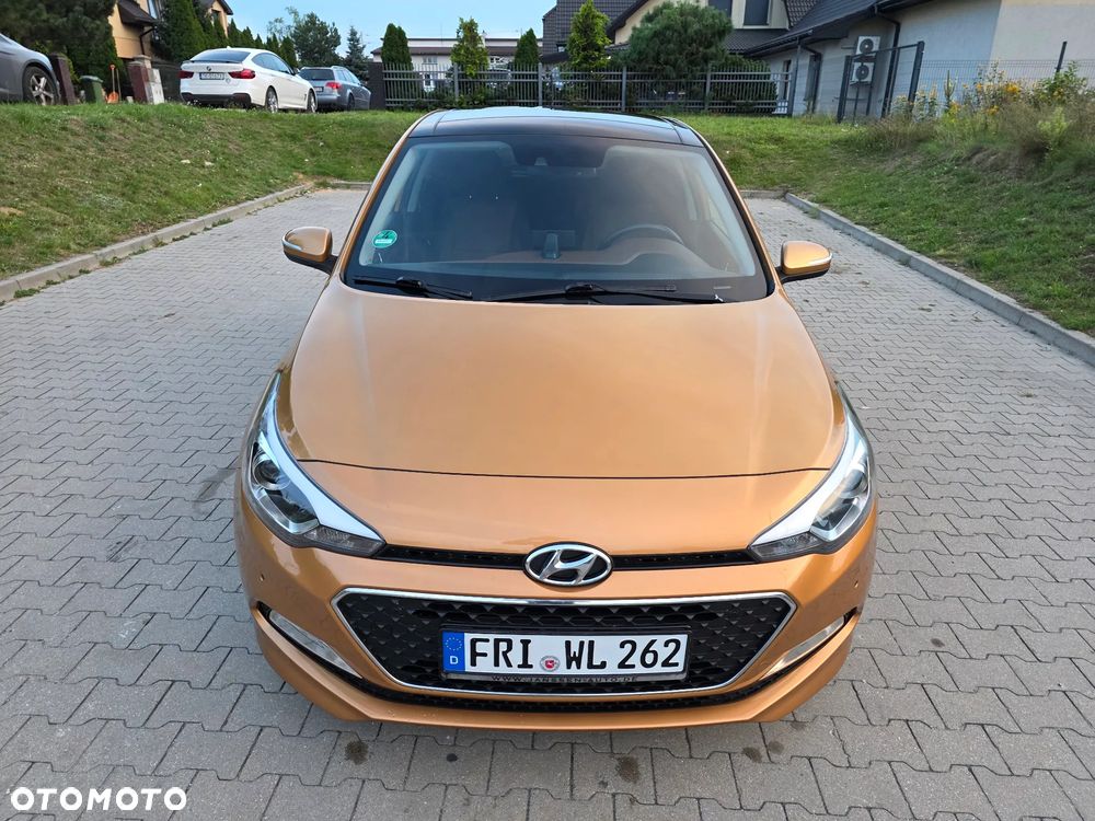 Hyundai i20 - 10