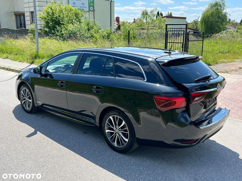 Toyota Avensis Touring Sports 1.8 Edition-S - 14