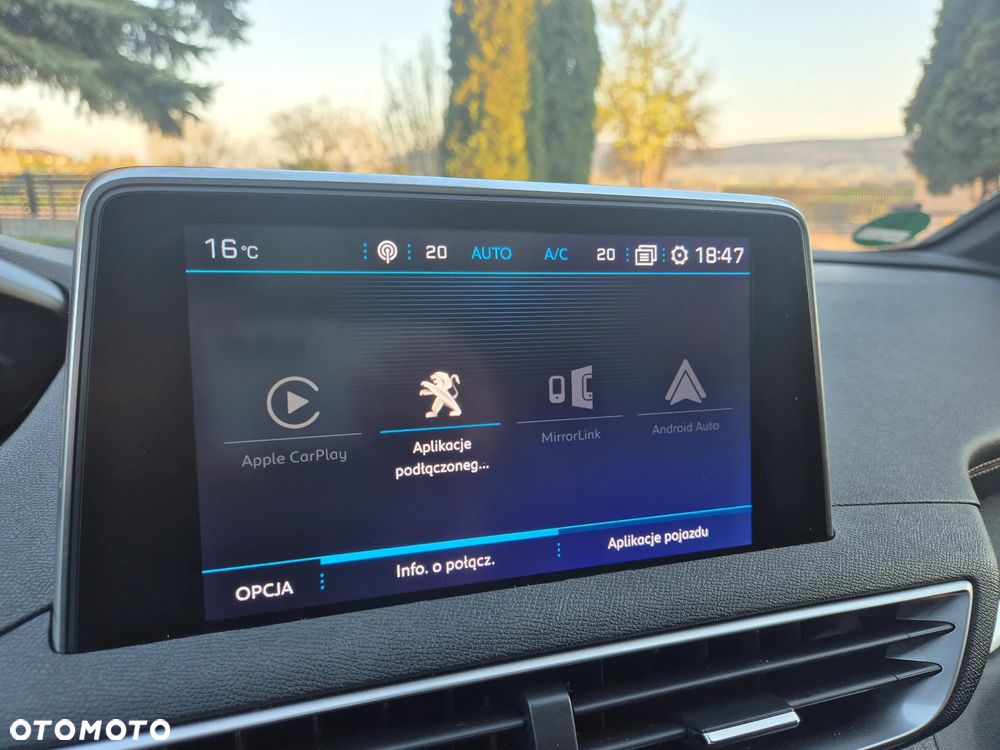 Peugeot 5008 BlueHDI 130 EAT8 Allure Business-Paket - 28