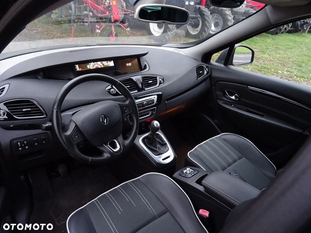 Renault Scenic 1.5 dCi Limited - 8