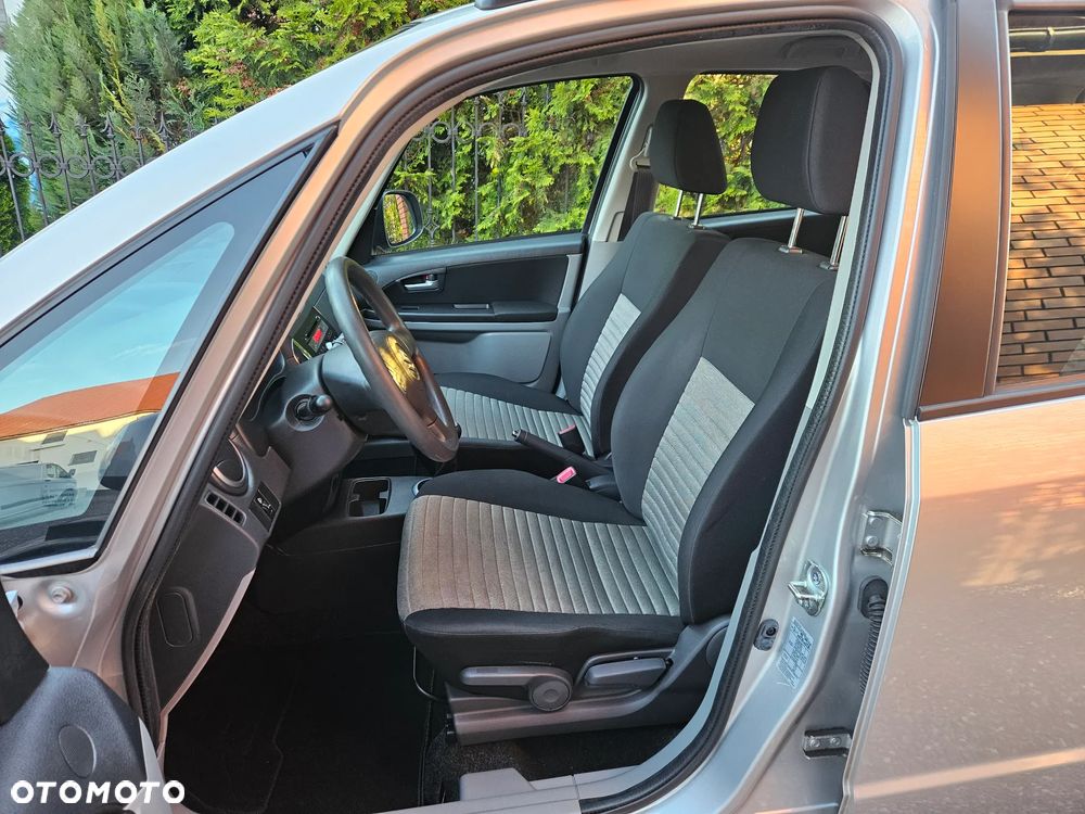 Suzuki SX4 - 6