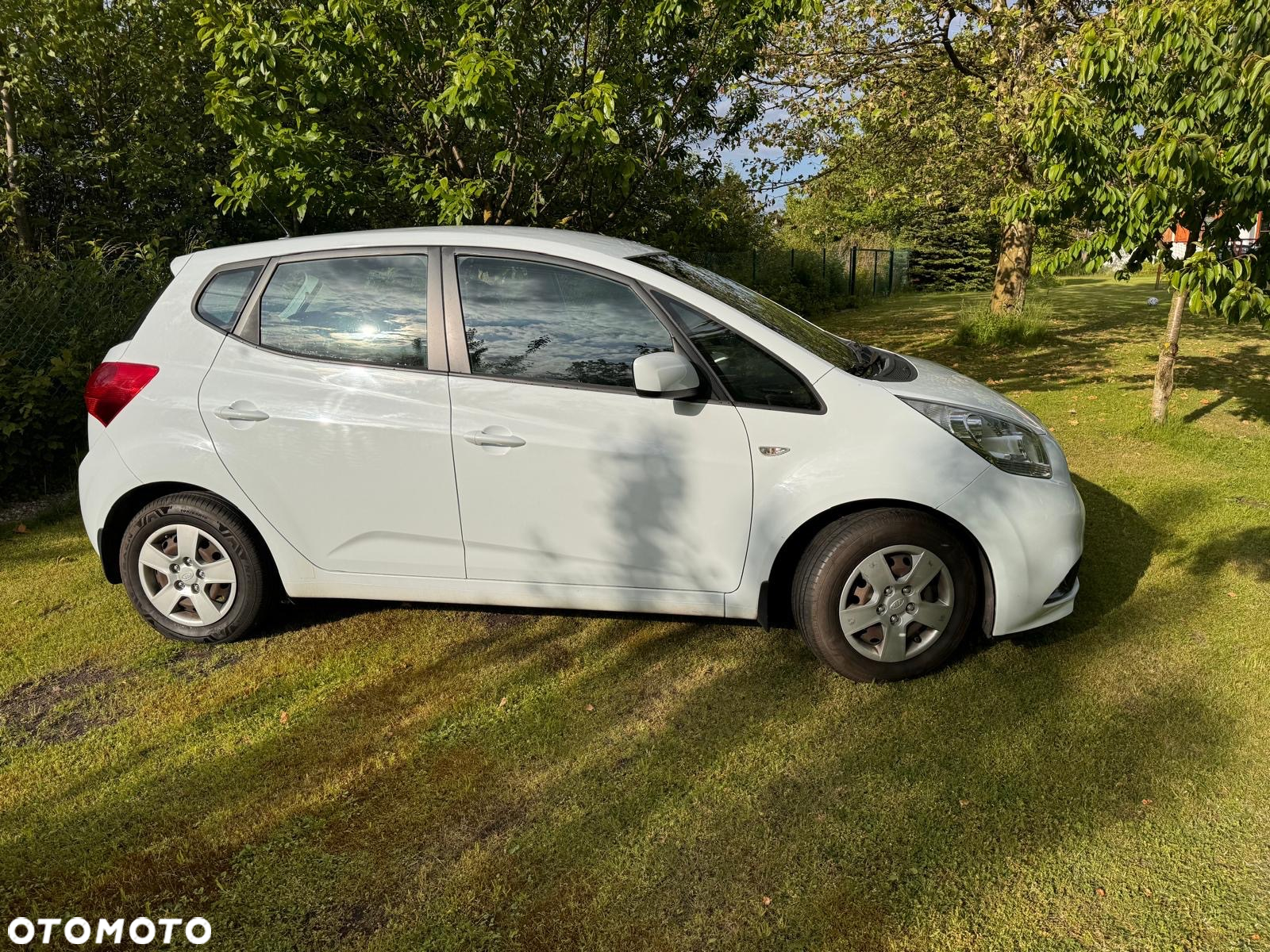 Kia Venga - 3