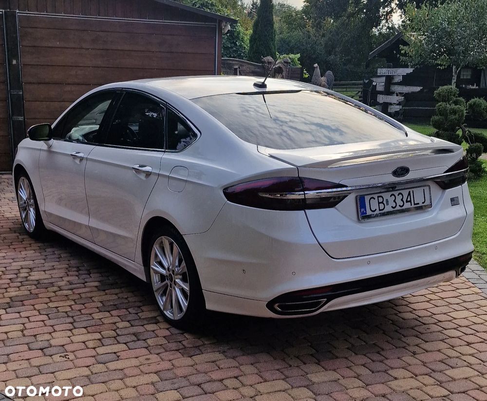 Ford Fusion 2.0 EcoBoost Titanium - 2