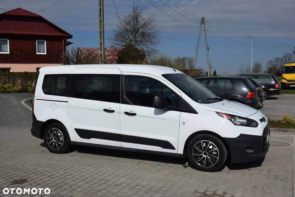 Ford Tourneo Connect Grand - 17