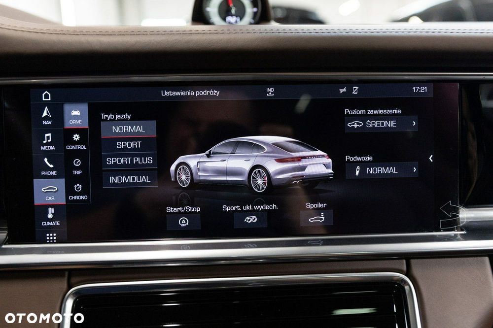 Porsche Panamera Turbo - 41