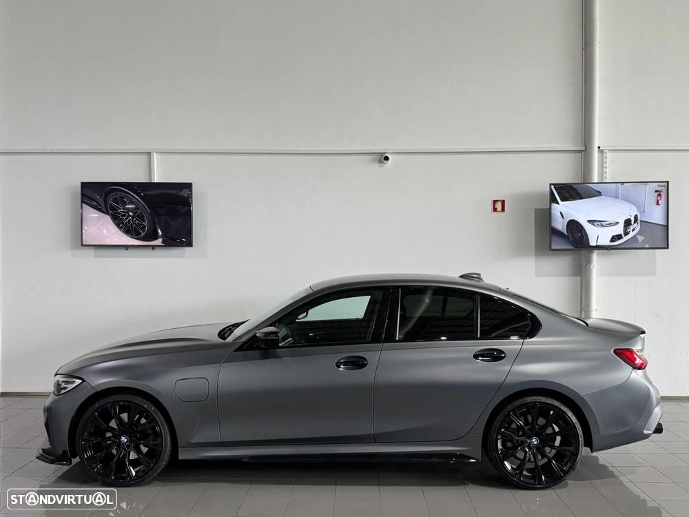 BMW 320 e Pack M Auto - 11