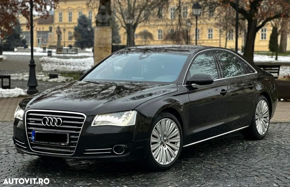 Audi A8 3.0 TDI DPF clean quattro tiptronic - 1