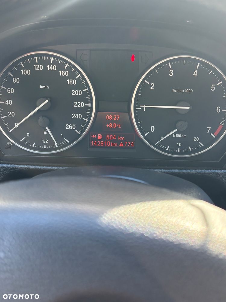 BMW X1 sDrive18i - 6