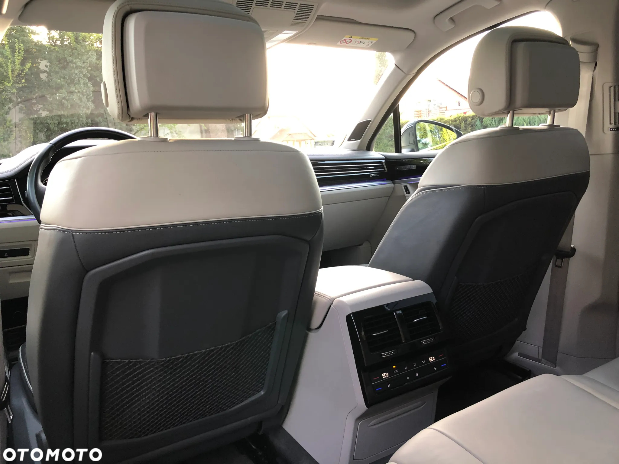 Volkswagen Touareg 4.0 V8 TDI SCR 4Mot R-Line - 12