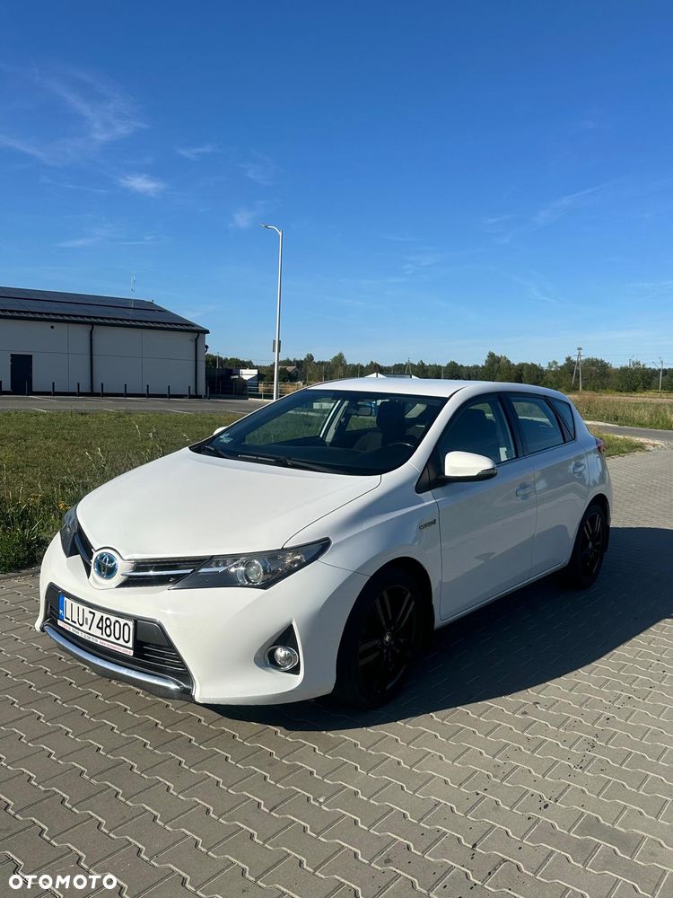 Toyota Auris 1.8 HSD Sol - 3
