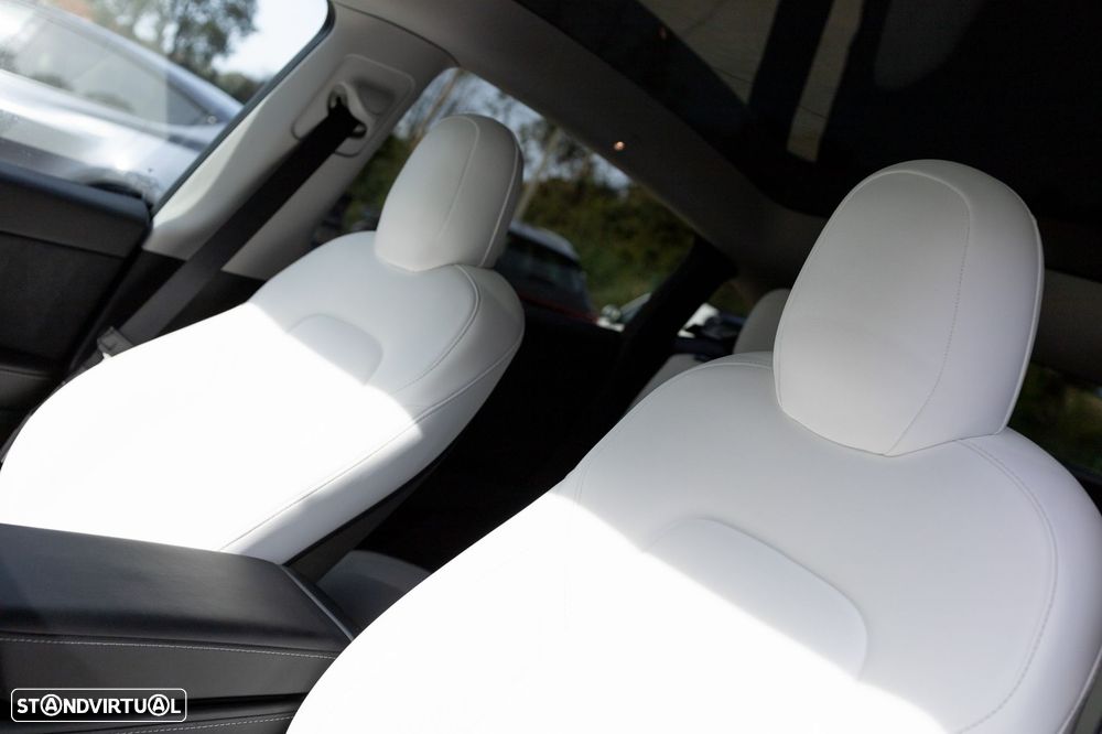 Tesla Model Y Long Range Tração Integral - 20