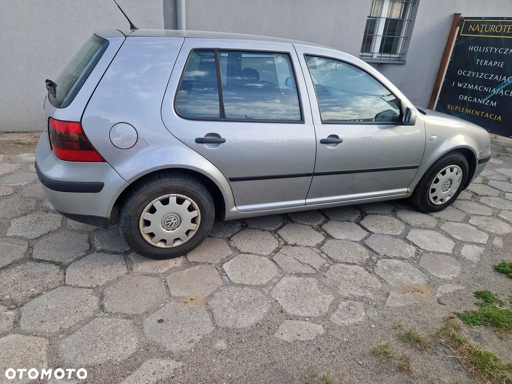 Volkswagen Golf 1.6 Automatik Goal - 9