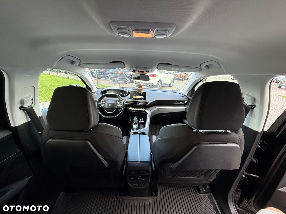 Peugeot 5008 PureTech 130 EAT8 Stop & Start Allure - 17