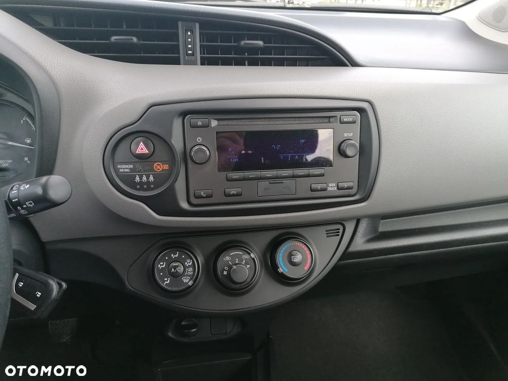 Toyota Yaris 1.0 Active - 10
