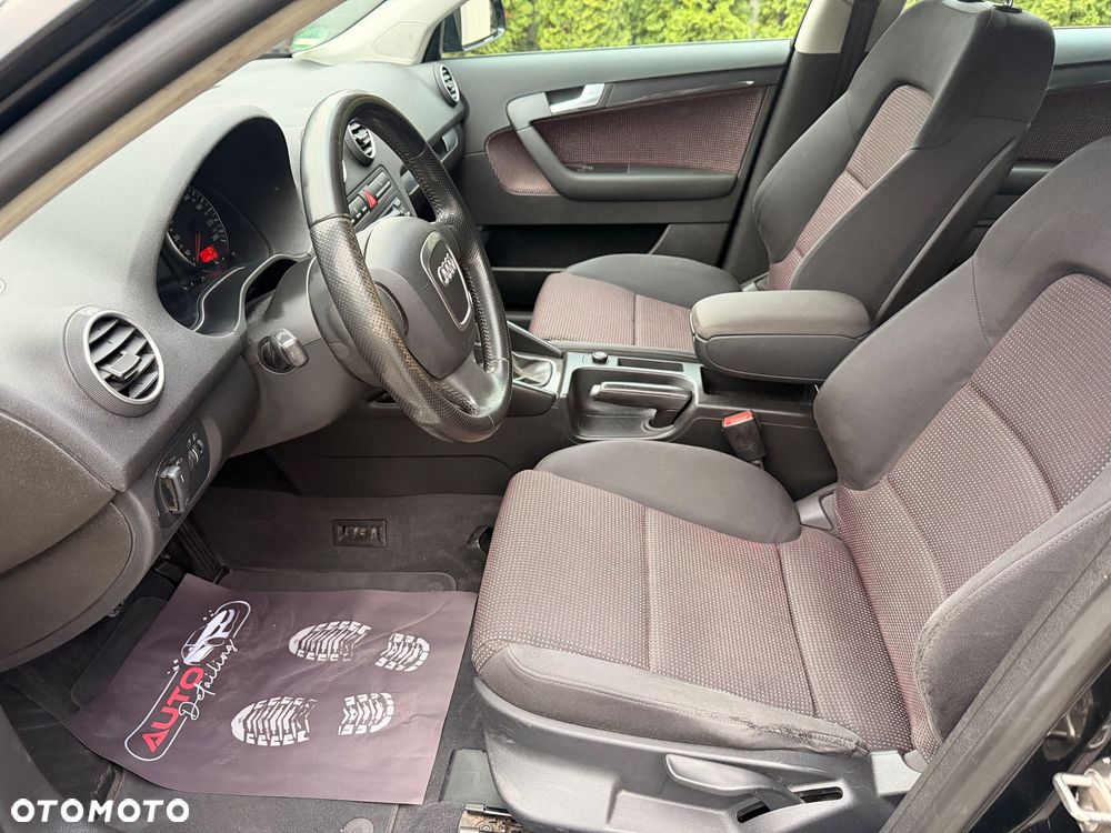 Audi A3 Sportback 1.9 TDI Ambition - 25