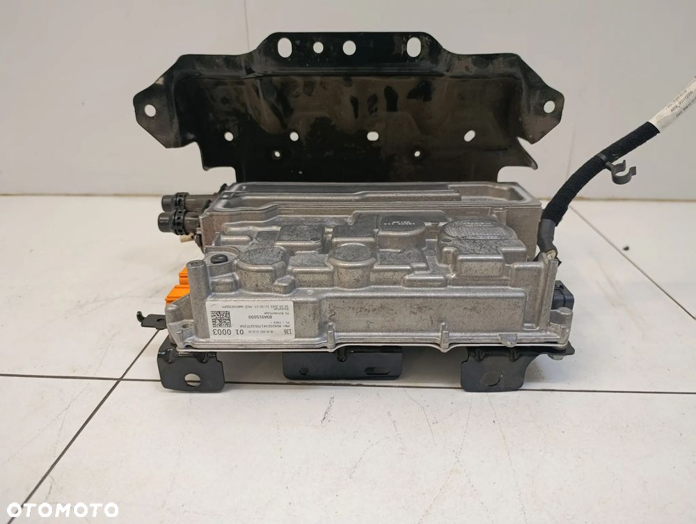 Inwenter konwerter falownik wysokiego napięcia ładowania Audi Q4 etron - 2