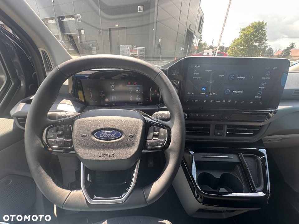 Ford Tourneo Custom - 7