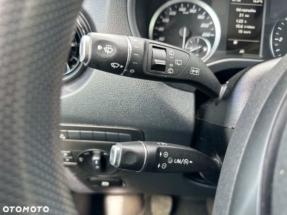 Mercedes-Benz Vito - 22