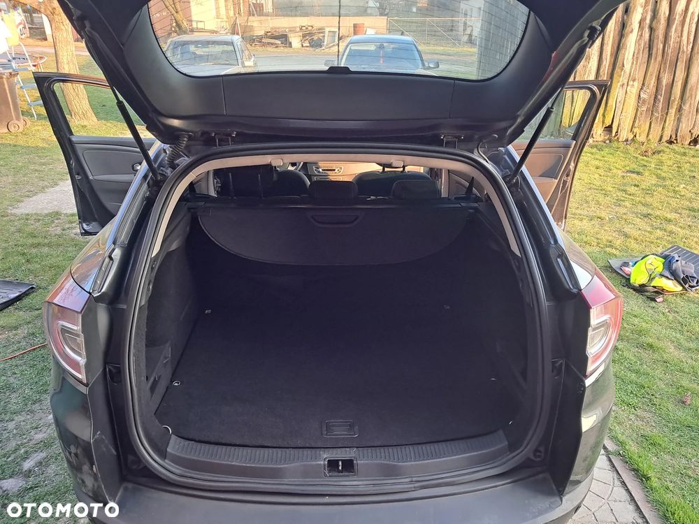 Renault Megane 1.9 dCi FAP Dynamique - 8