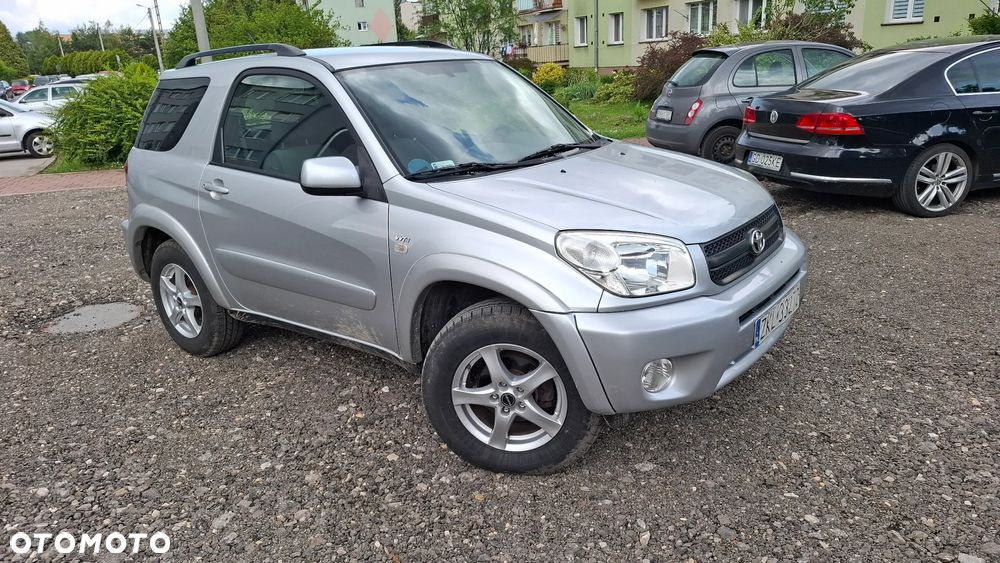 Toyota RAV4 - 5